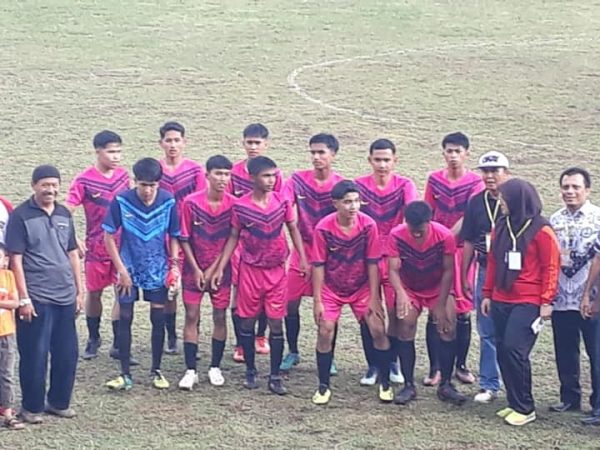 TEAM SEPAK BOLA TEAM SEPAK BOLA