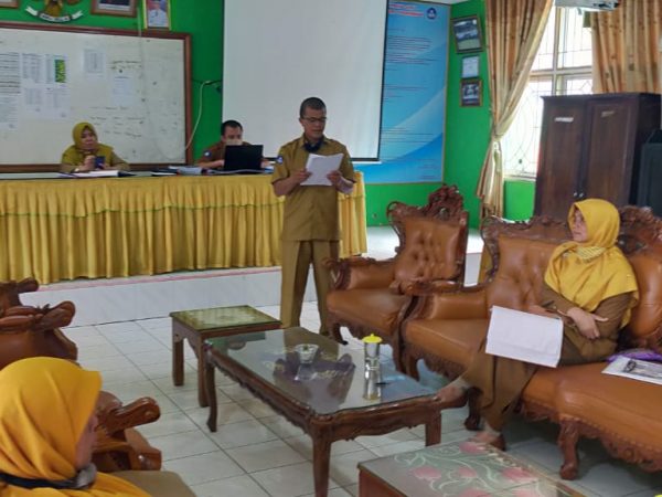 PENYAMPAIAN HASIL RAPAT PANITIA HARI GURU DAN PAHLAWAN
