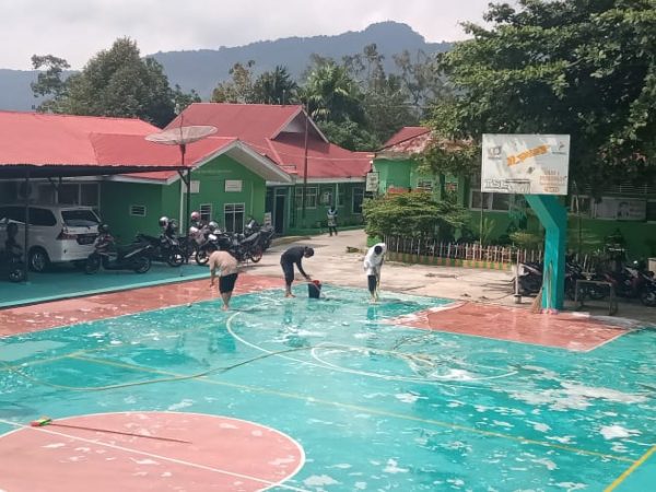 KEGIATAN JUMAT BERSIH