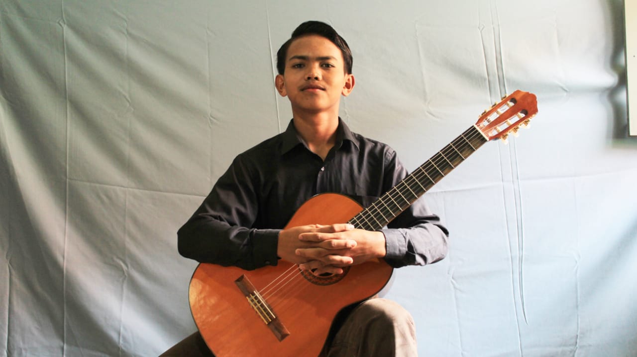 Peringkat 7 lomba Gitar Solo Kegiatan FL2SN Tingkat Provinsi Sumbar Tahun 2020