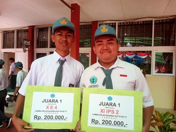 Ekspresi bahagia..Para pemenang Lomba HUT RI Ke-77