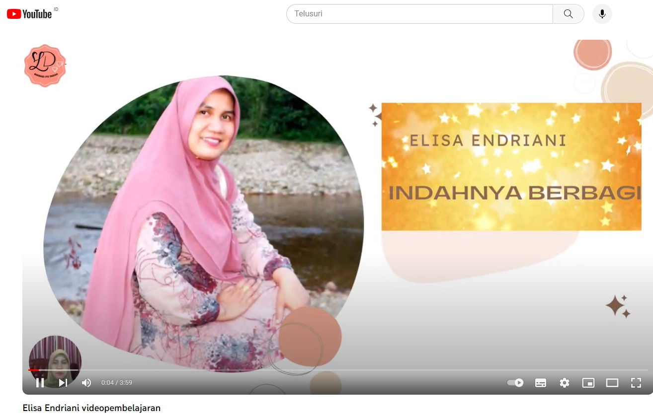 Buk Elisa Guru Ekonomi SMAN 1 Pariangan